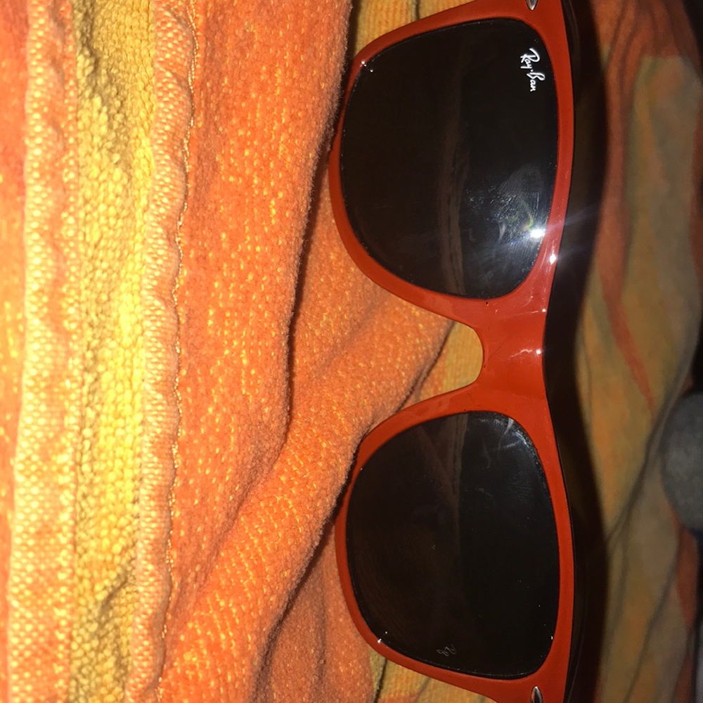 Sun glasses